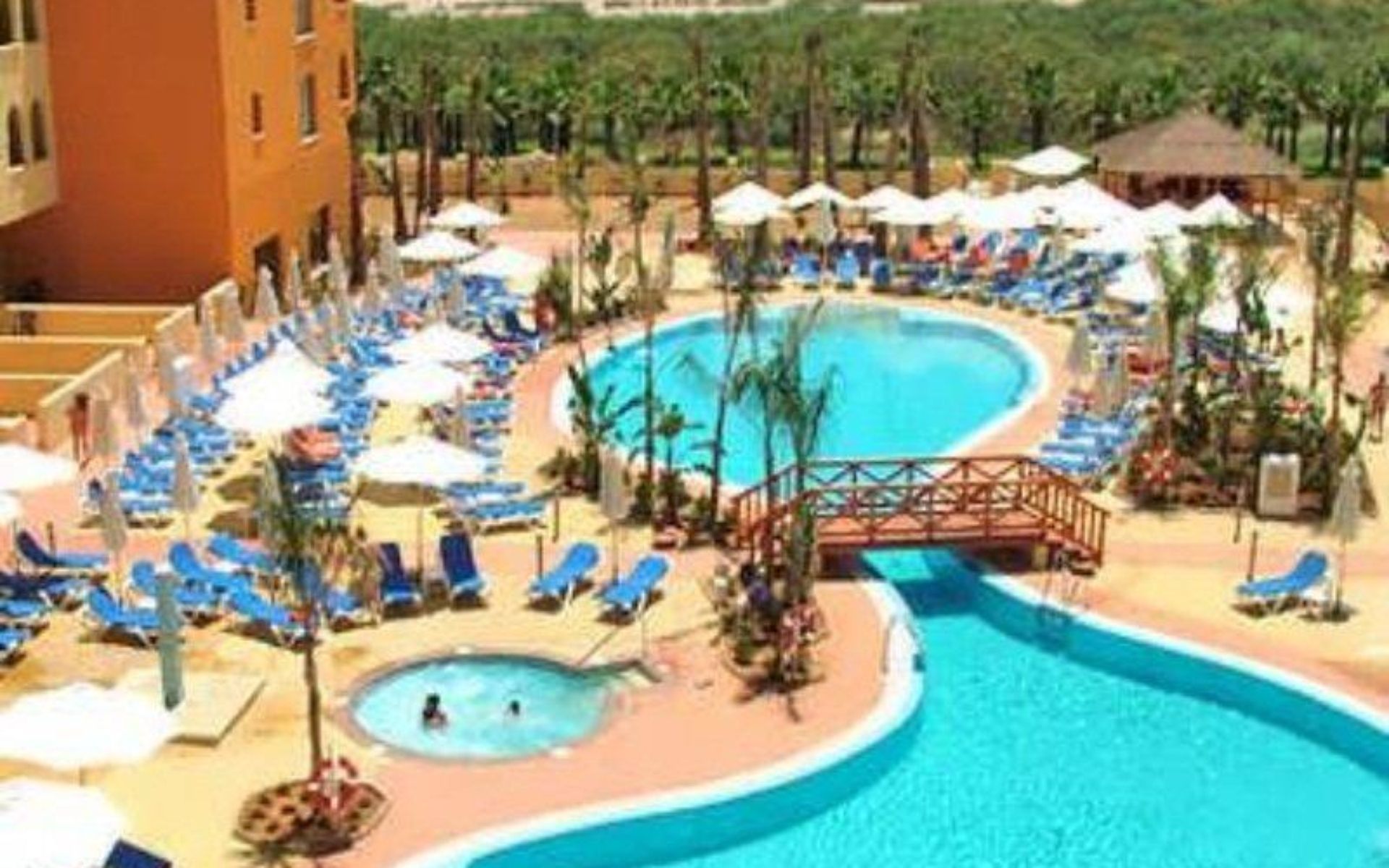 Resort Playamarina 4*