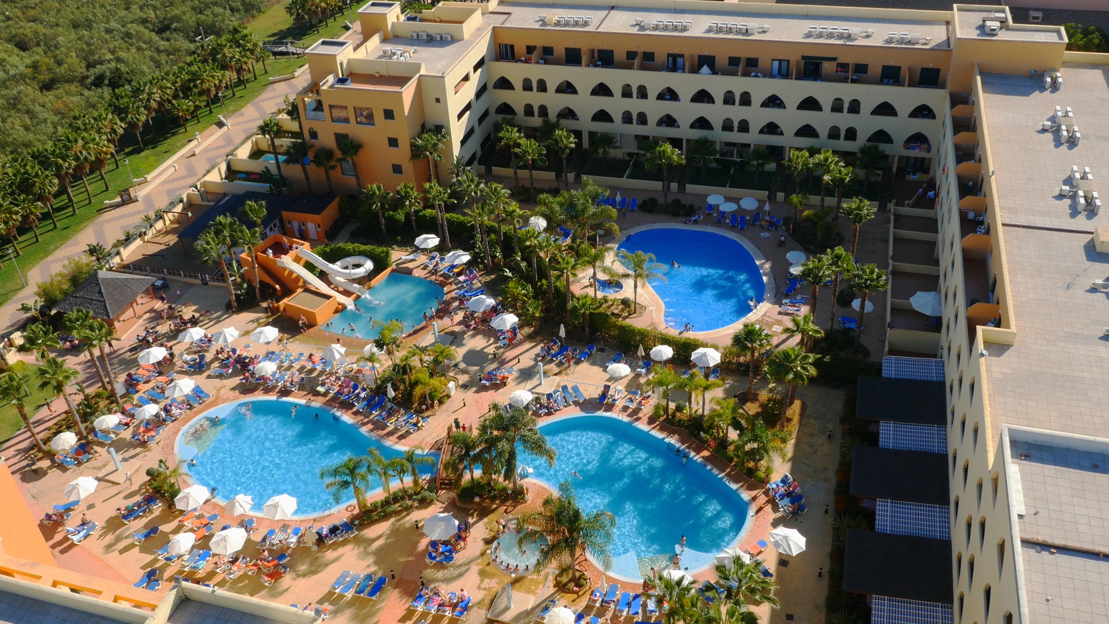 Resort Playamarina 4*